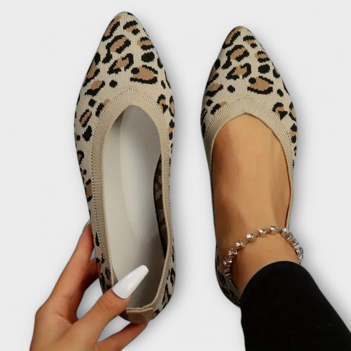 Paula - Krajkové slip-on boty s leopardím vzorem