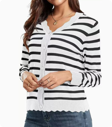 Fashion Short Knitted Cardigan Coat