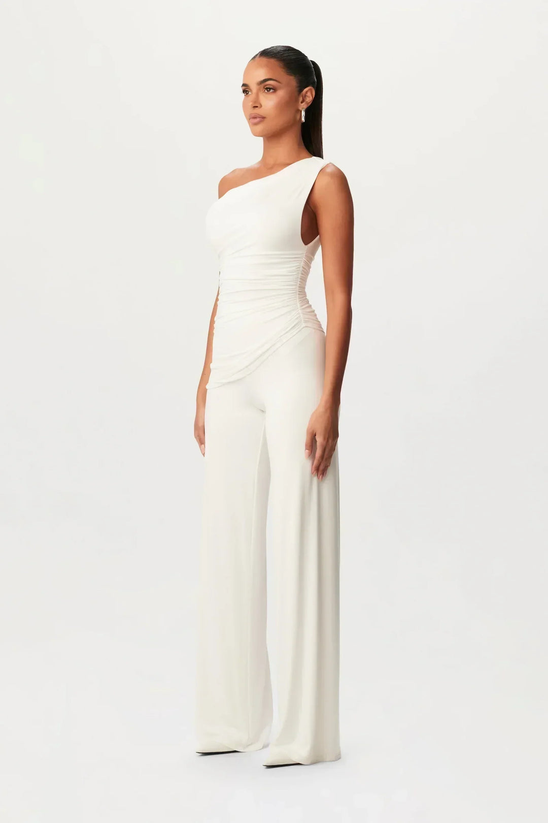 Lúcia Ember - Elegantní asymetrický set