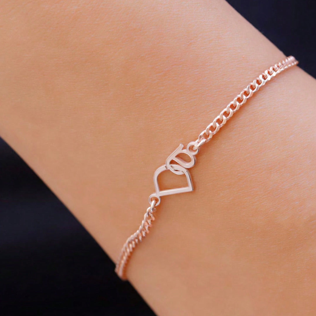 The Letter Bracelet Can Be Customized With Two English